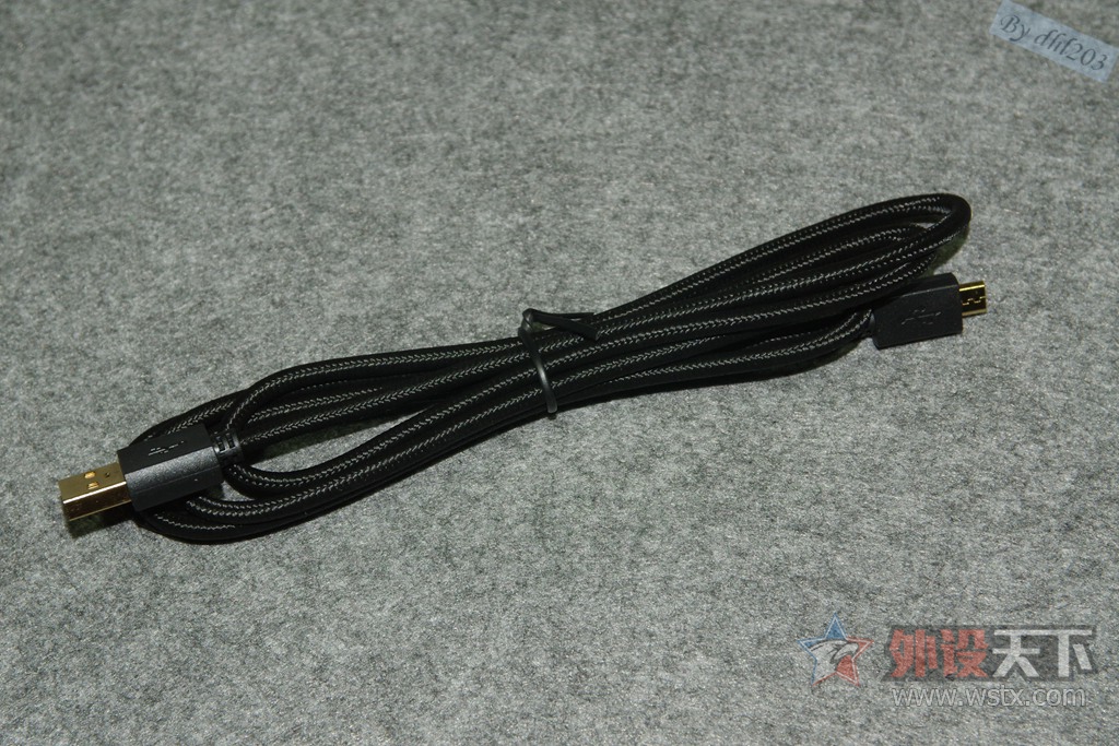 CHERRY�������ӣ�RGB���ܷ���--�������� Master Keys Pro L RGB ��е��������