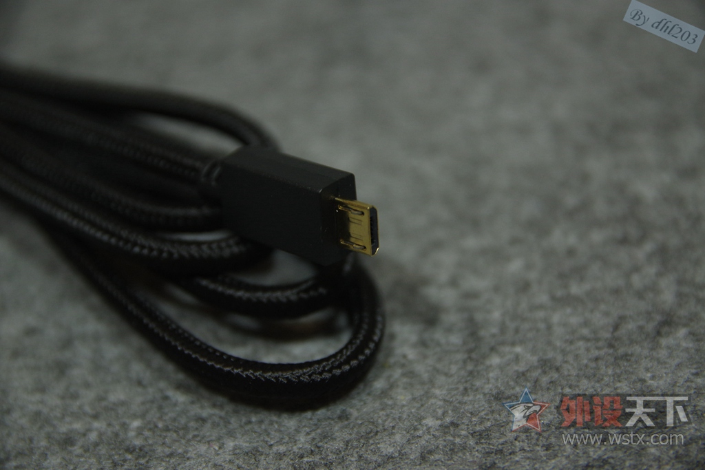 CHERRY�������ӣ�RGB���ܷ���--�������� Master Keys Pro L RGB ��е��������