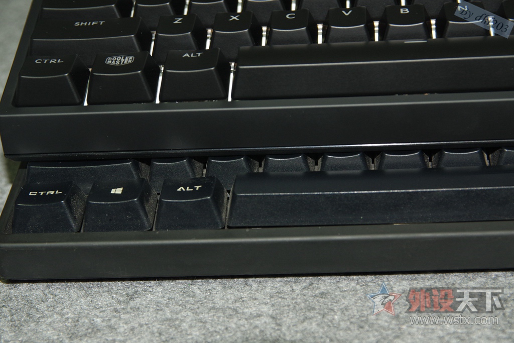 CHERRY�������ӣ�RGB���ܷ���--�������� Master Keys Pro L RGB ��е��������