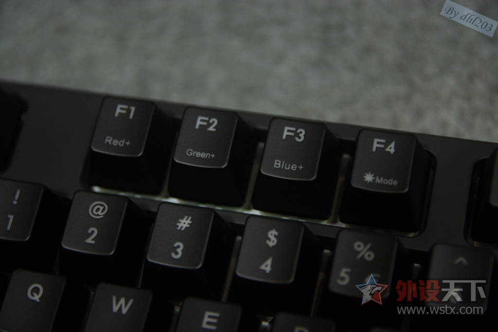 CHERRY�������ӣ�RGB���ܷ���--�������� Master Keys Pro L RGB ��е��������