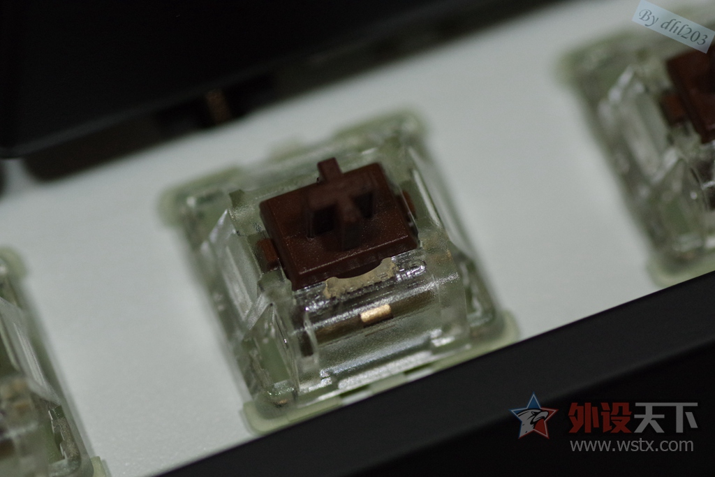 CHERRY�������ӣ�RGB���ܷ���--�������� Master Keys Pro L RGB ��е��������