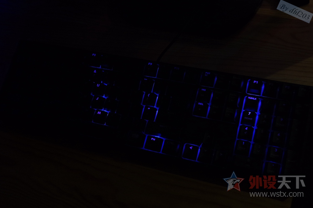 CHERRY�������ӣ�RGB���ܷ���--�������� Master Keys Pro L RGB ��е��������