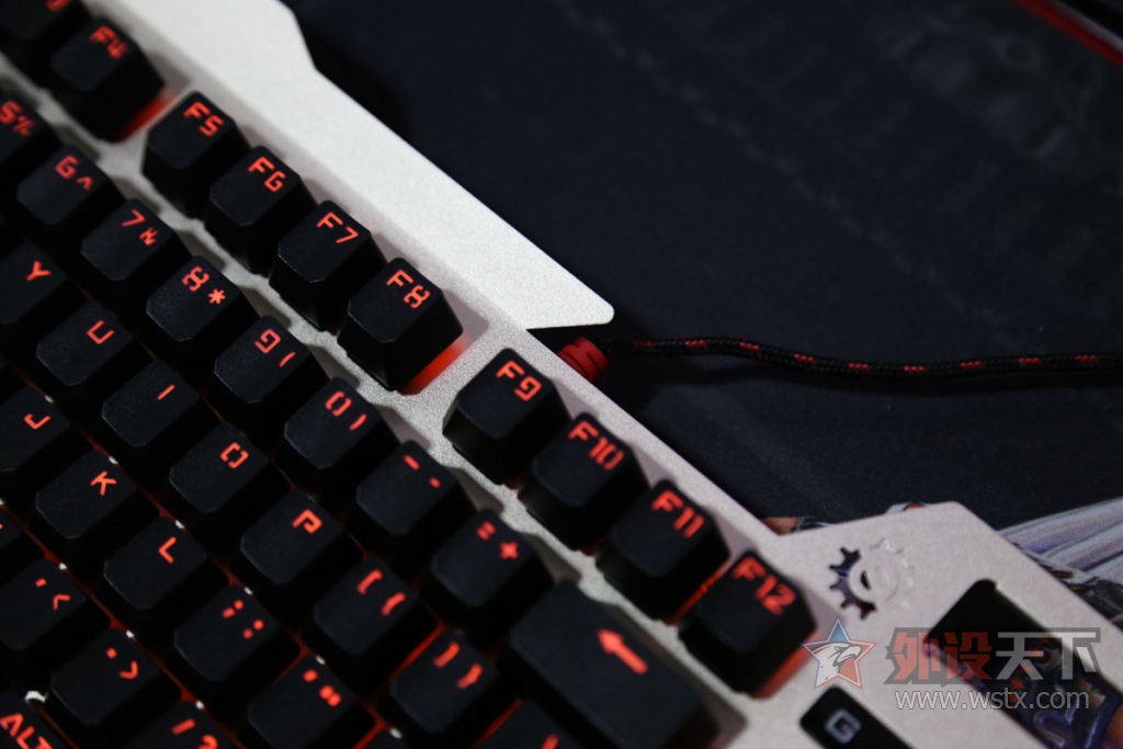 ȫ�����񳱣��������Ѫ��B860��е��������