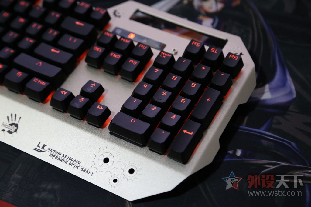 ȫ�����񳱣��������Ѫ��B860��е��������