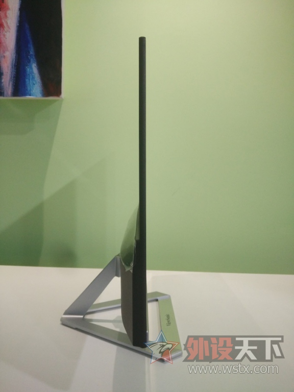 ���ɿ�Ƭ��ʾ��VX2276��������