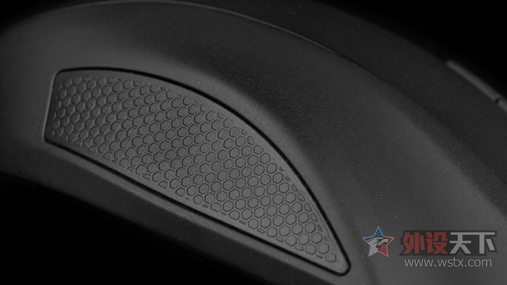 Razer٤âV2Ϸ⣺ϴо桱