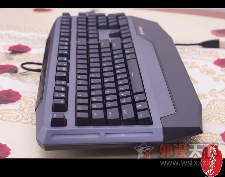 �װ�V710���ο��ʣ���̷�ˮ    ���գ������������Ʒ���װ�(RAPOO)Ϊ��Ҵ�������...