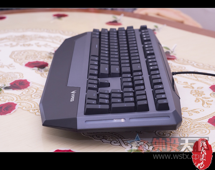 �װ�V710���ο��ʣ���̷�ˮ    ���գ������������Ʒ���װ�(RAPOO)Ϊ��Ҵ�������...