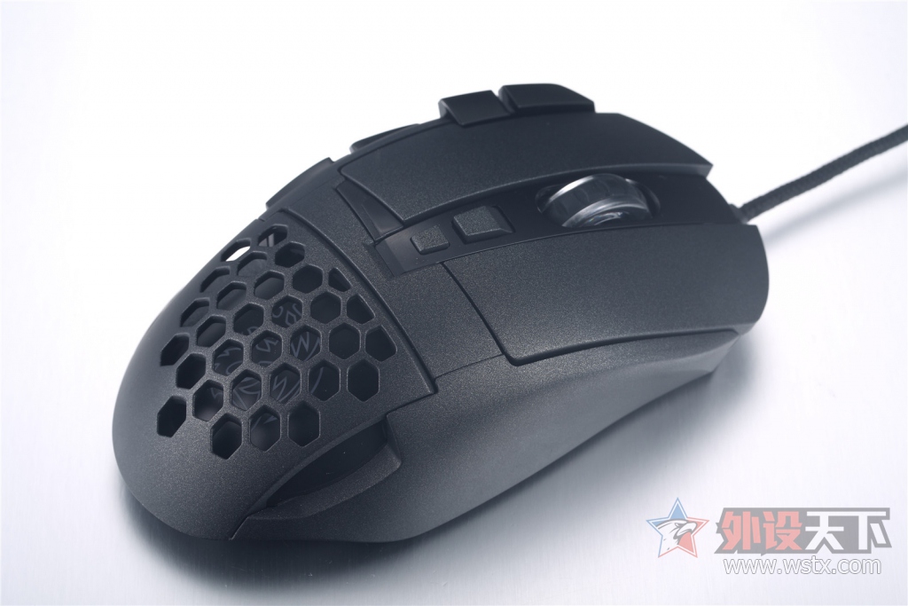 �����е����󣬶���ҹϮZ���㼤ս--Tt����̨��չ��ƷҹϮZ����ʵ��