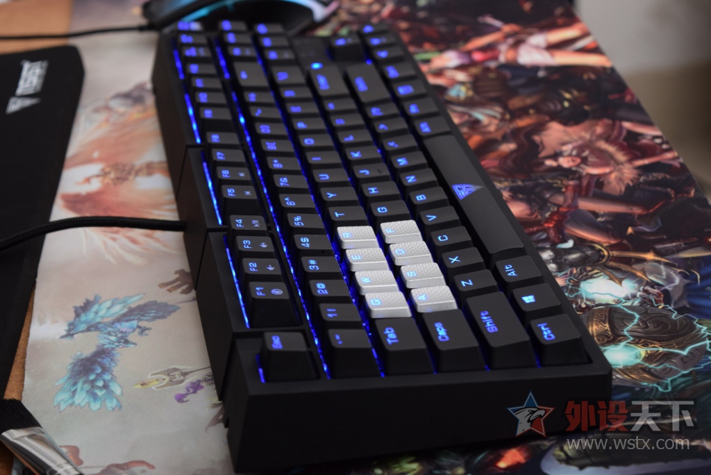 ���죬�����죡ԭ���ÿ�������������ӣ�ң����Գ�ֵINSIST Fortress G55 ��е����