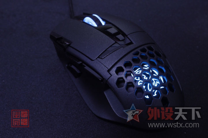 ���Δ[��Ʒ����ҹ�����Һ�ɫ���۾�����ȴ����Ѱ�ҹ���---ҹϮZ�������