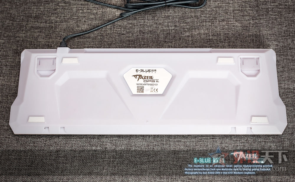 E-3LUE K751����е����