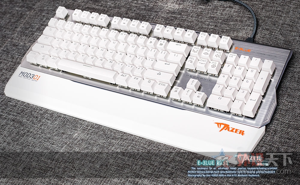 E-3LUE K751����е����