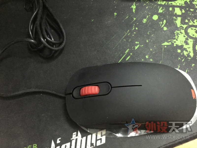 ���人��������� ׿��AM ��������ں�ɫ̫��