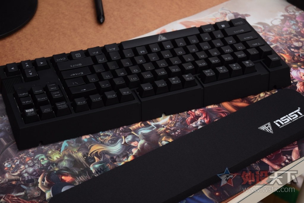 ���죬�����죡ԭ���ÿ�������������ӣ�ң����Գ�ֵINSIST Fortress G55 ��е����