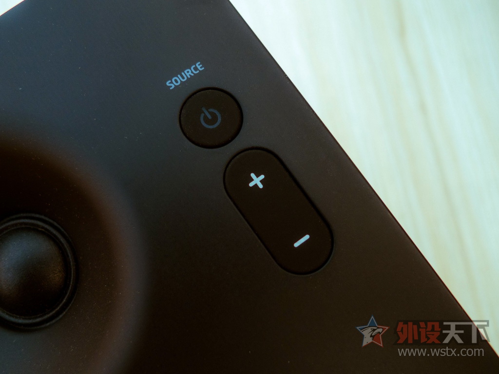 ����JBL CM102��������---���ܴ������������ԭ����ɫ��