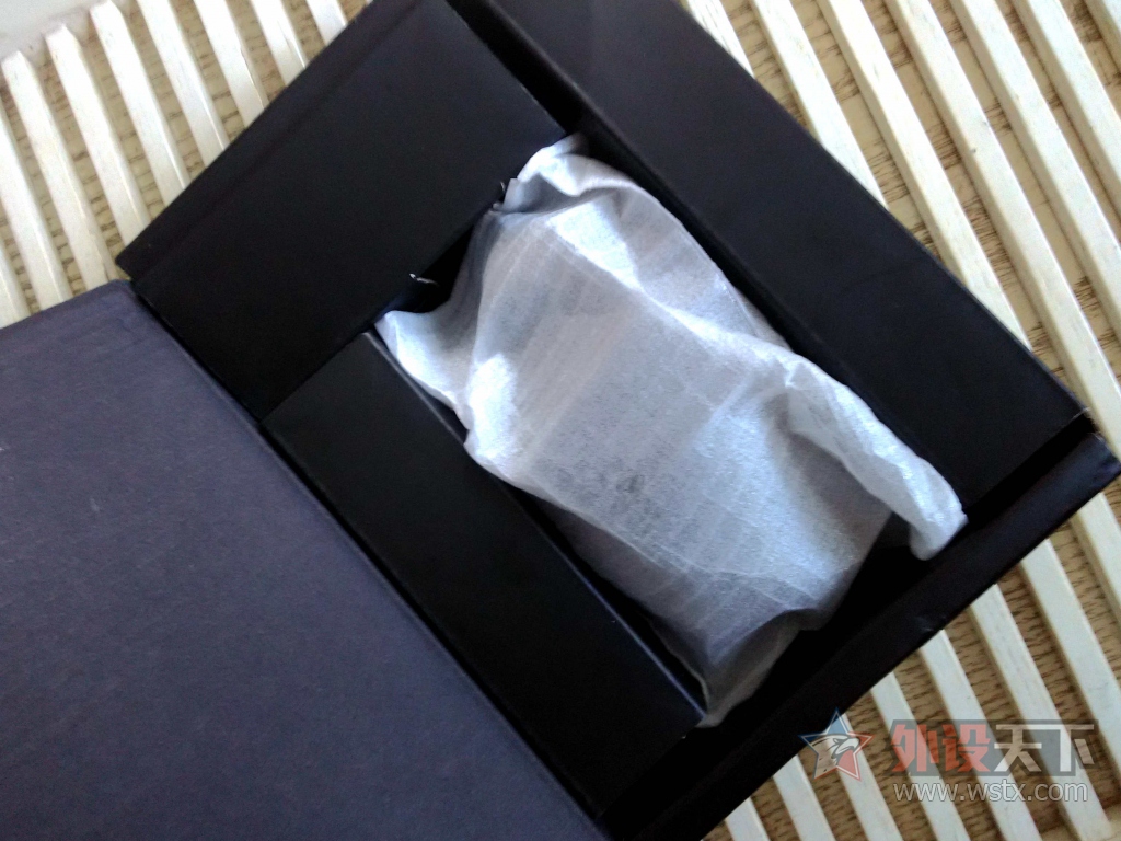 �⻭����Ĳ�һ���ˡ������������EM905��Ϸ������