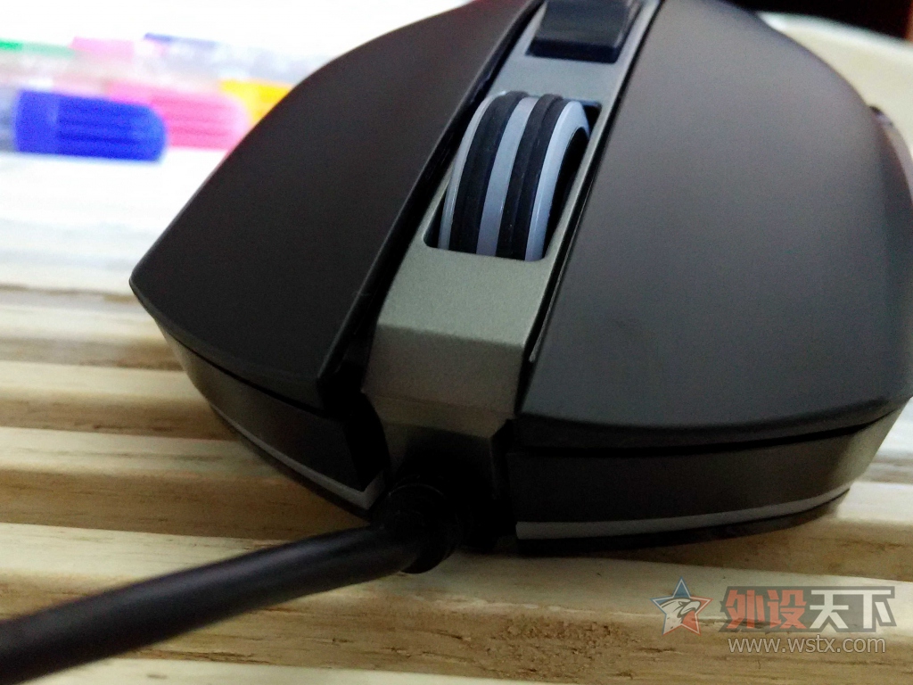 �⻭����Ĳ�һ���ˡ������������EM905��Ϸ������