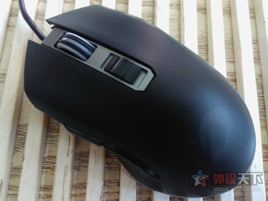 �⻭����Ĳ�һ���ˡ������������EM905��Ϸ������