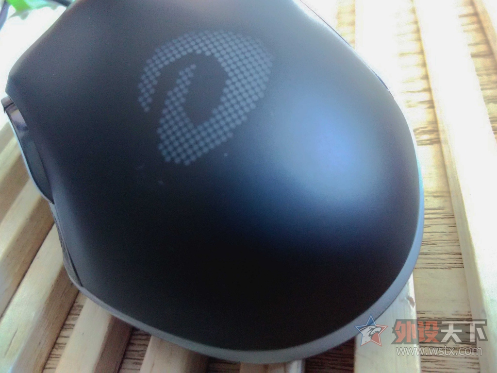 �⻭����Ĳ�һ���ˡ������������EM905��Ϸ������