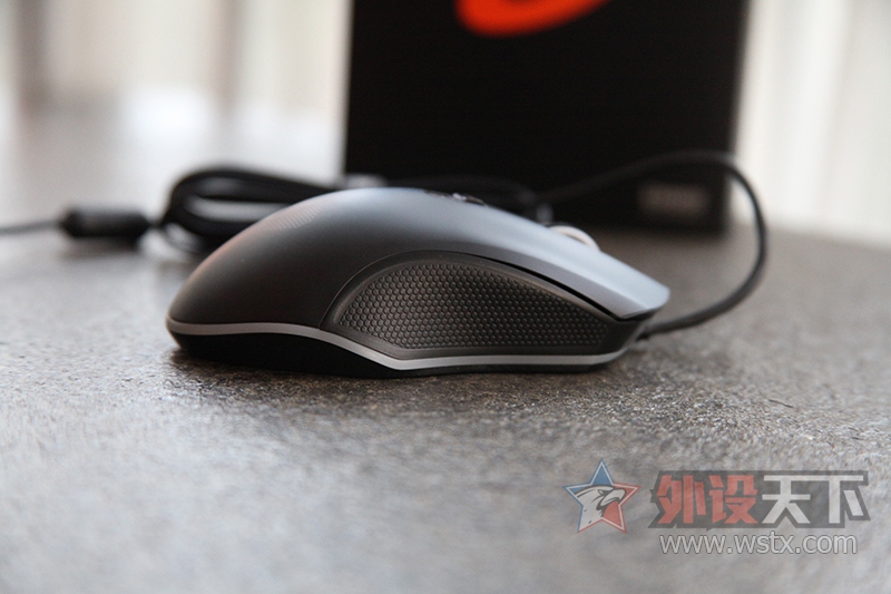 ����֮������ϵ�е��嵯���ƽ�����⻷���� �����EM905��������