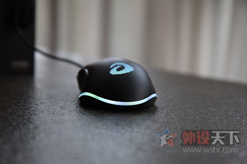 ����֮������ϵ�е��嵯���ƽ�����⻷���� �����EM905��������