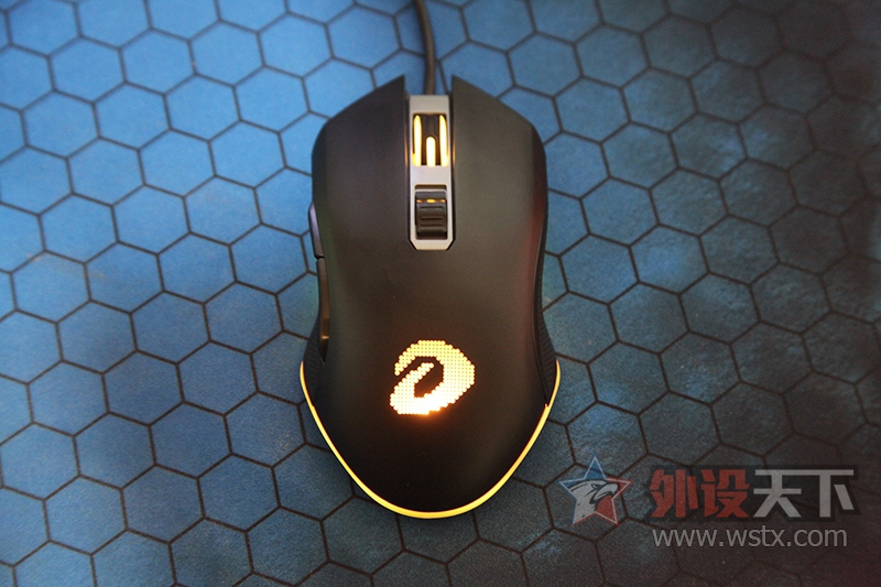 ����֮������ϵ�е��嵯���ƽ�����⻷���� �����EM905��������