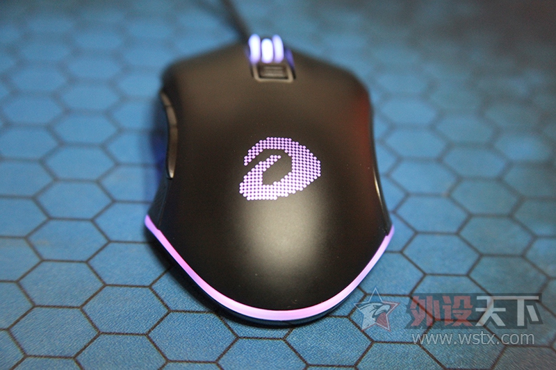 ����֮������ϵ�е��嵯���ƽ�����⻷���� �����EM905��������