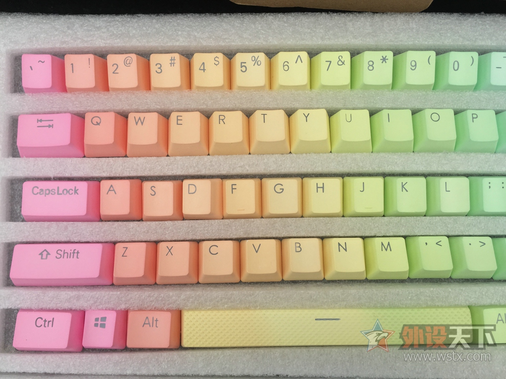 K70 PBT ͸  ʺ  ñ 