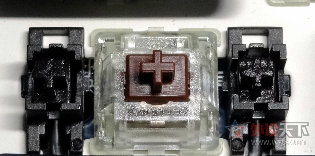 Ryos MK FX��е��CHERRY RGB������̿���С��