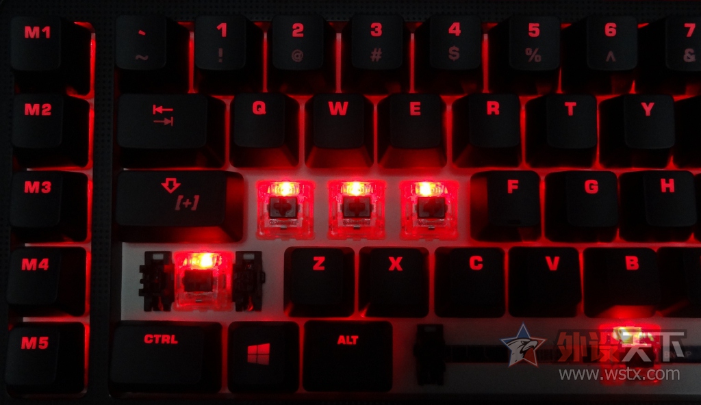 Ryos MK FX��е��CHERRY RGB������̿���С��