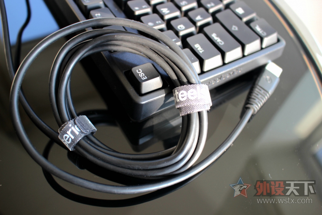 ģʸ־ǰСSteelSeriesAPEX M500е