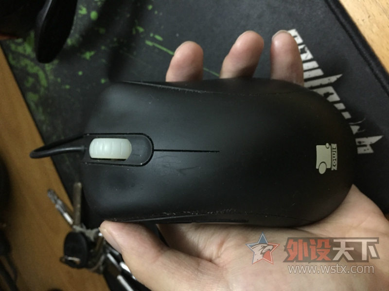 �人�����Ա������п��׵�mod�̼�