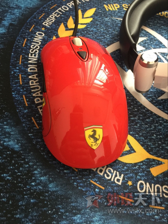 �����ϡ���һ�Ѽ��̣���꣬���������ּ۸�Ķ���