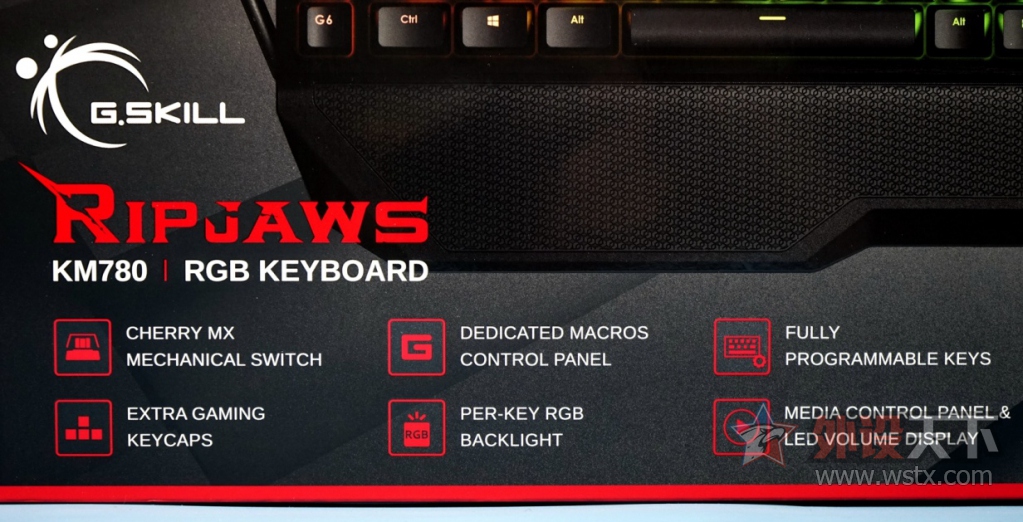 ������ֻ�з��Ҫ�ڼ��Լ�ˣ�֥��KM780 RGB Cherry MX���Ὺ��С��