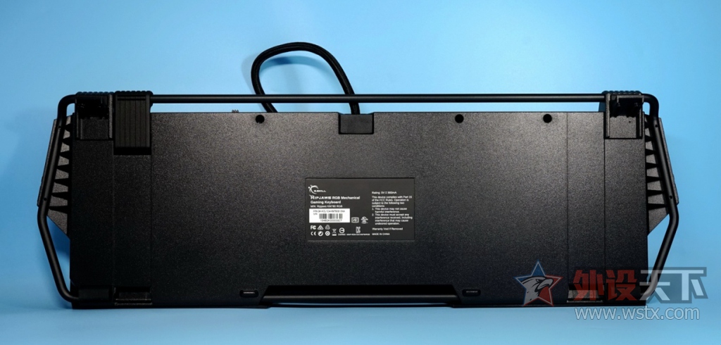 ������ֻ�з��Ҫ�ڼ��Լ�ˣ�֥��KM780 RGB Cherry MX���Ὺ��С��