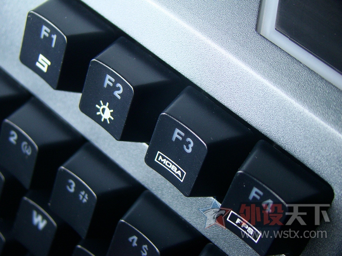 �װ�V710��ˮ��ʱ���ȫ�޳���Ϸ��е���� ����