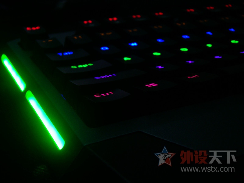 �װ�V710��ˮ��ʱ���ȫ�޳���Ϸ��е���� ����