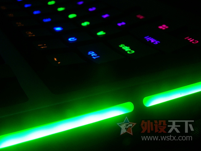 �װ�V710��ˮ��ʱ���ȫ�޳���Ϸ��е���� ����