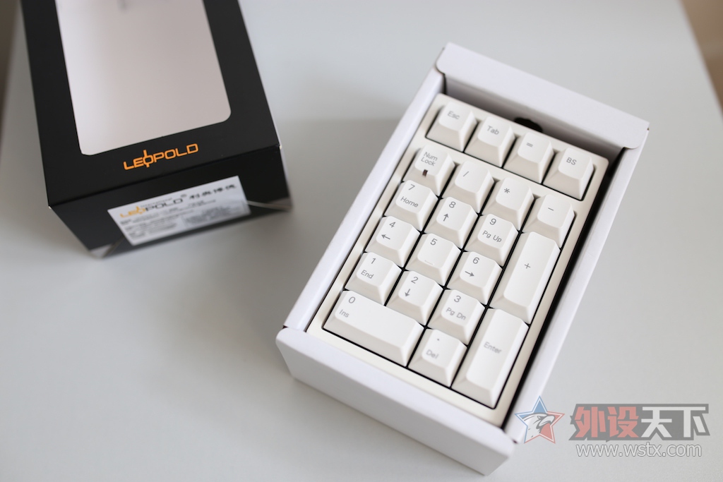 Leopold ² FC210TP Сֻе ̨