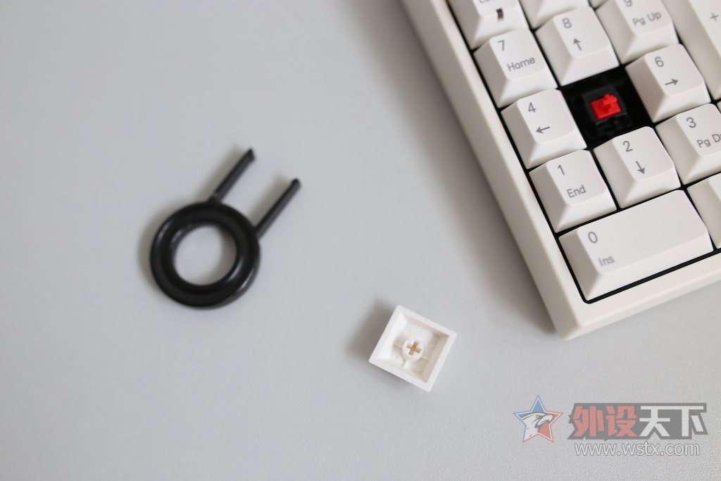 Leopold ² FC210TP Сֻе ̨