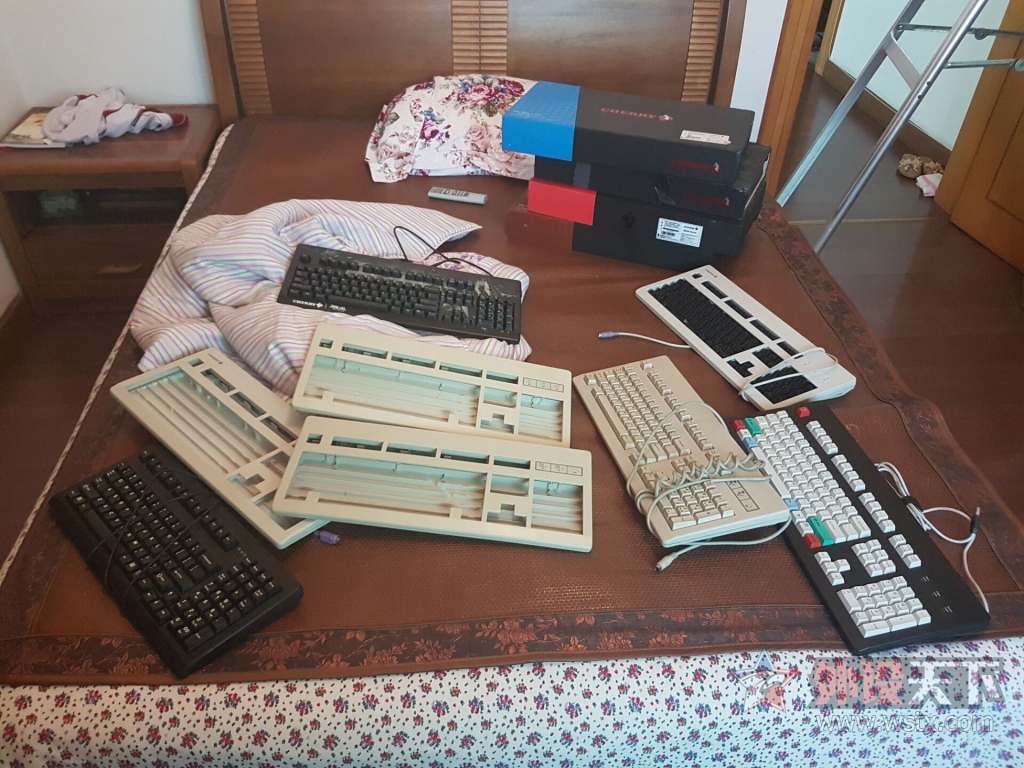 ����Ȼ�Ҳ�����ϡ��������ҵ�һ���ղؼ��̱�����������ȫ�ļ�Ʒ�����ˣ���������