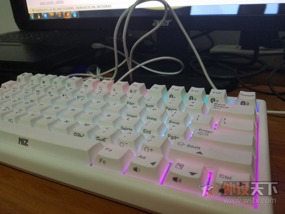 ������������˫ģPlum nano75s RGB�����ݼ��̣��߹�·��ǧ�������˰���