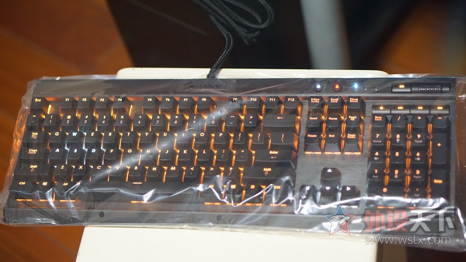 �����졿���ջ��»����ĺ�����K70RGB���ᣬ��100��800�� �ѳ�