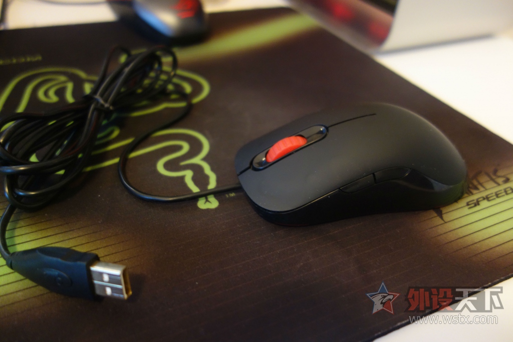 ��������9�»�˶ P301-1A ROG��ҹ���SICA ׿�� ZOWIE AM-GS