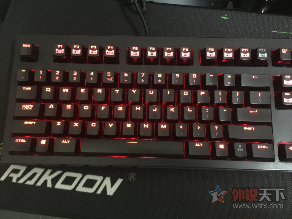 �����ݡ���������ǹ�콢�棬������ᣨ���£�