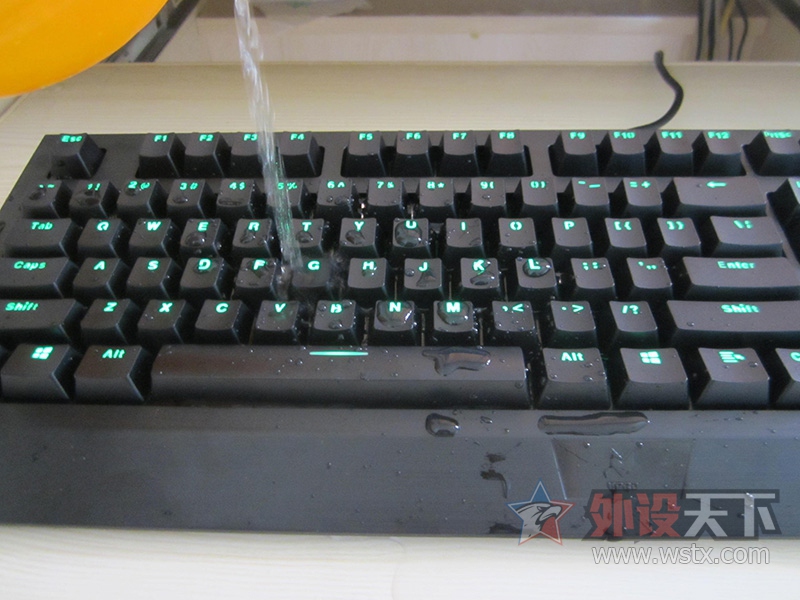 ���컡�������Ҳ�����ܺ����ˣ��װ�V510Pro��ˮ��е���̲���