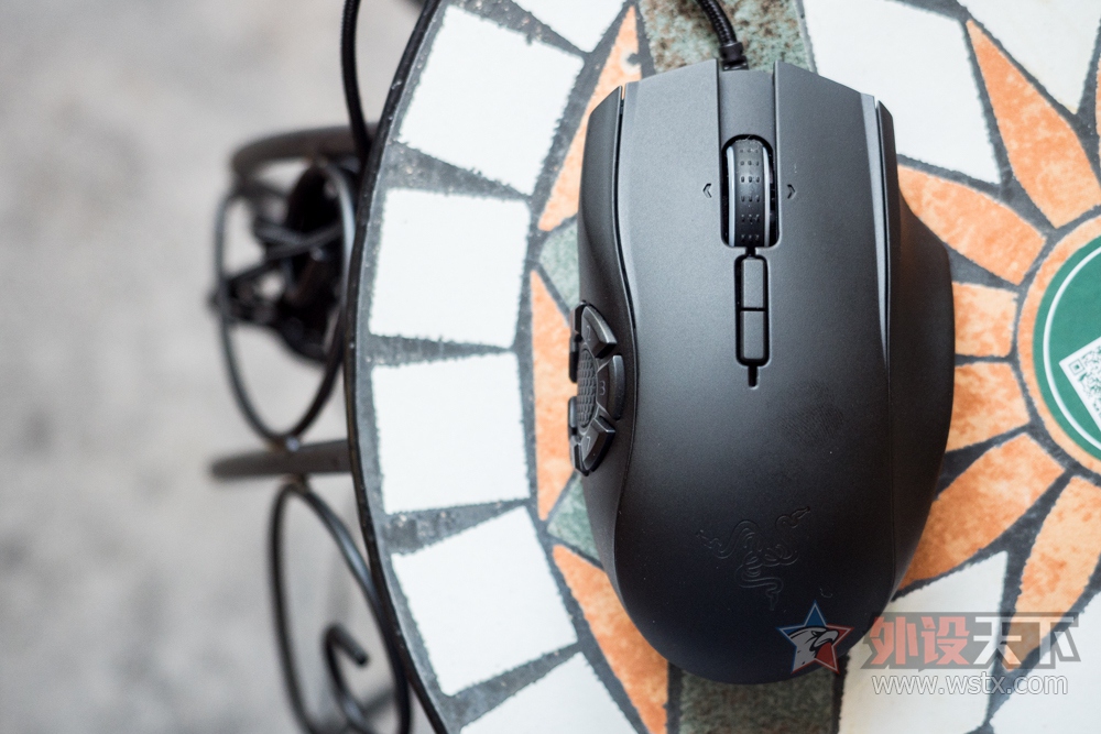 �����ӡ�Razer Naga Hex V2���⣺�������ں�