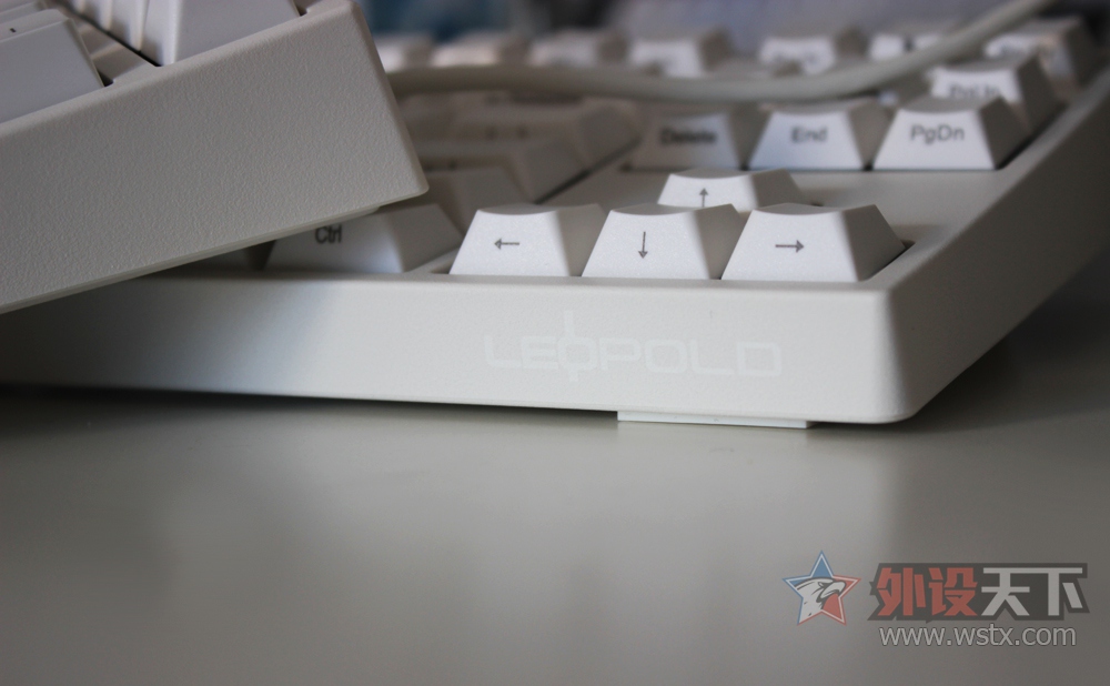 ֻһֻС̶?LEOPOLD FC210TP 2ʹĵ