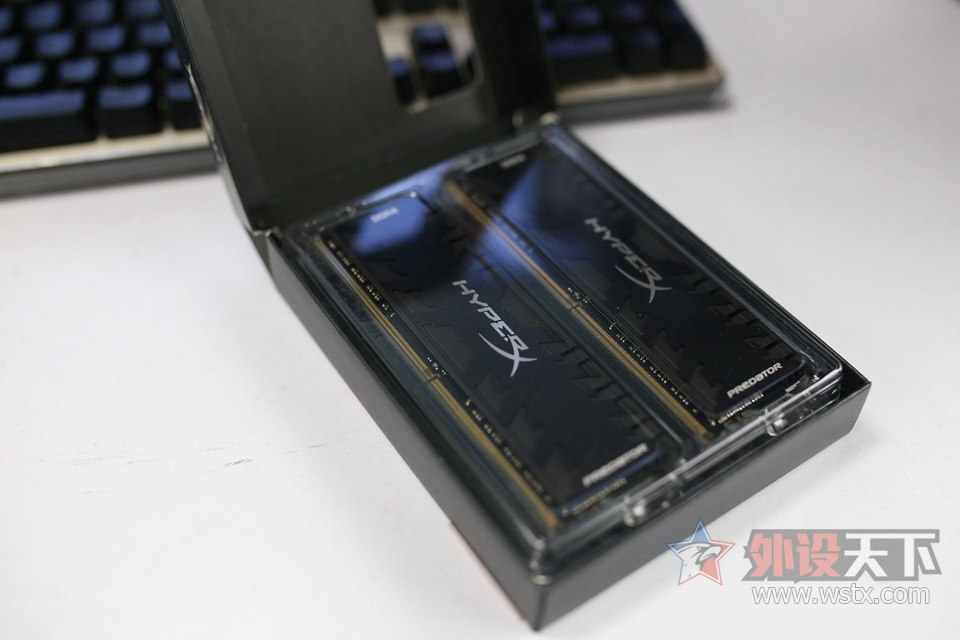 ʳHyperX Predator DDR4-3333ڴ